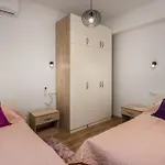 Lovely Home In Zlobin With Sauna