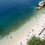 Apartment Near Beach And City Centre