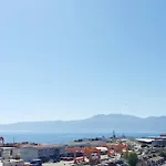 Apartment Near Beach And City Centre