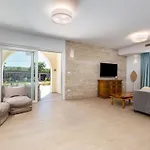 Malina Comfortable Holiday Residence
