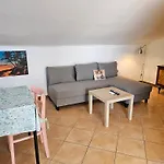 Apartments Crikvenica Megan 2