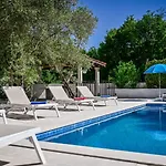 Villa Maria
