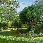 4 Bedroom Stunning Apartment In Banjol