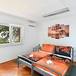 Apartment In Rijeka 34082