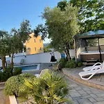 Apartments Villa Diamant With Pool & Whirlpool