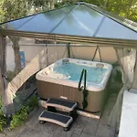 Apartments Villa Diamant With Pool & Whirlpool