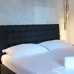 Apartmani Crikvenica 30072 - Goran