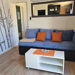 Memita Mobile Homes, Selce
