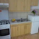 Apartment And Rooms Milena