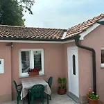 Apartman Indy