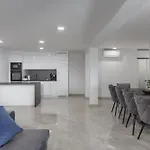 Spacious Pool Apartment Crikvenica - Happy Rentals