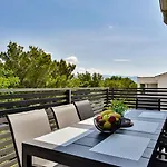 Luxury Apartments Villa Lacrima