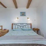 Beautiful Apartment In Stara Baska With Kitchen