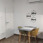 Apartment And Room Bonefacic