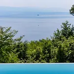 Villa Lina