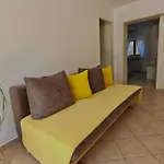 Apartments With A Parking Space Crikvenica - 23167