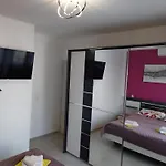 Apartman Pako I Ivano