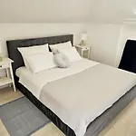 Sea Breeze - Center - Rooftop Terrace