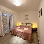 Apartment In Dramalj 50809