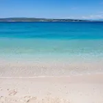 500 Meter Strand Mit Pool