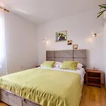 Apartments Gisela, Mali Losinj