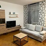 Apartmani Deni