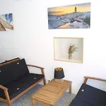 Wohnung In Crikvenica Mit Terrasse, Grill Und Garten