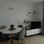 Mirela 2