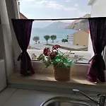 Studio Apartman Kat