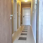Apartment La God
