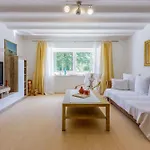 Apartments In Tribalj 41650