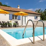 Villa Aurora