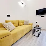 Veneziana Apartments