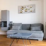 Nava-Apartment With Beutiful View And Garage Space
