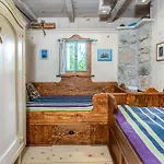 2 Bedroom Amazing Home In Delnice