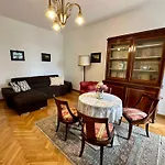 Apartment In Crikvenica 50842