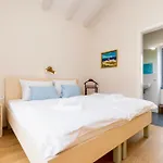 Casa Guarda Losinj