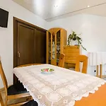 Apartman Nada 1
