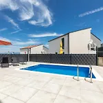 Apartments Darjana