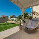 Villa Luna By Interhome