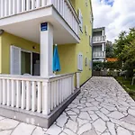 Apartment In Baska 12290