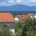 Apartments Toni-Malinska