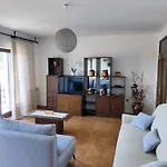 Apartment Luno