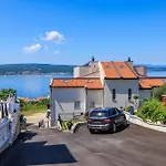 Apartments In Crikvenica 5648