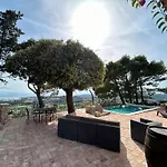 Holiday House Pantovcak, Secluded Stone House With Heated Pool And Unique View