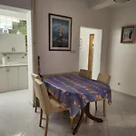 House Verica