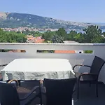 Apartman Zarok