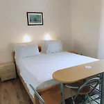 Room Pero