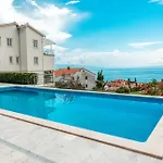Villa Calista
