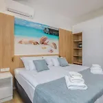 Modern Apartment Marko With Sea View